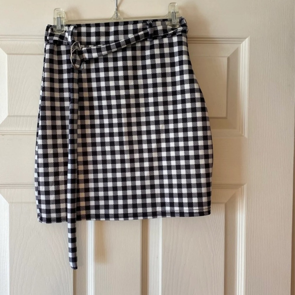 NWOT PLT mini skirt size 0